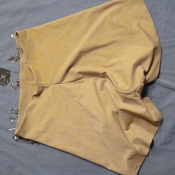 Assets - Picture 3 of 3